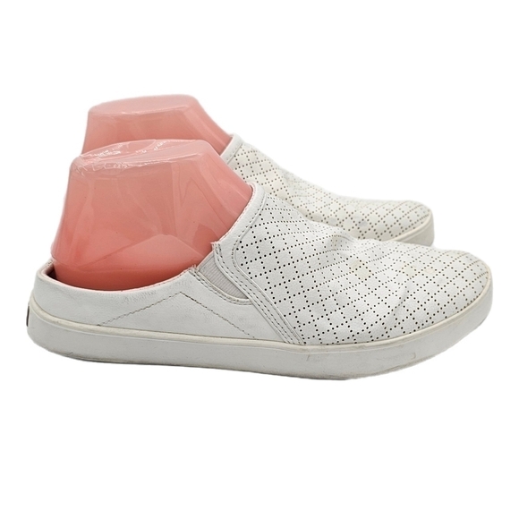 Dr. Scholl's White Memory Foam Cool Fit Perforated Casual Slip On Shoes Size 9 - Picture 1 of 14